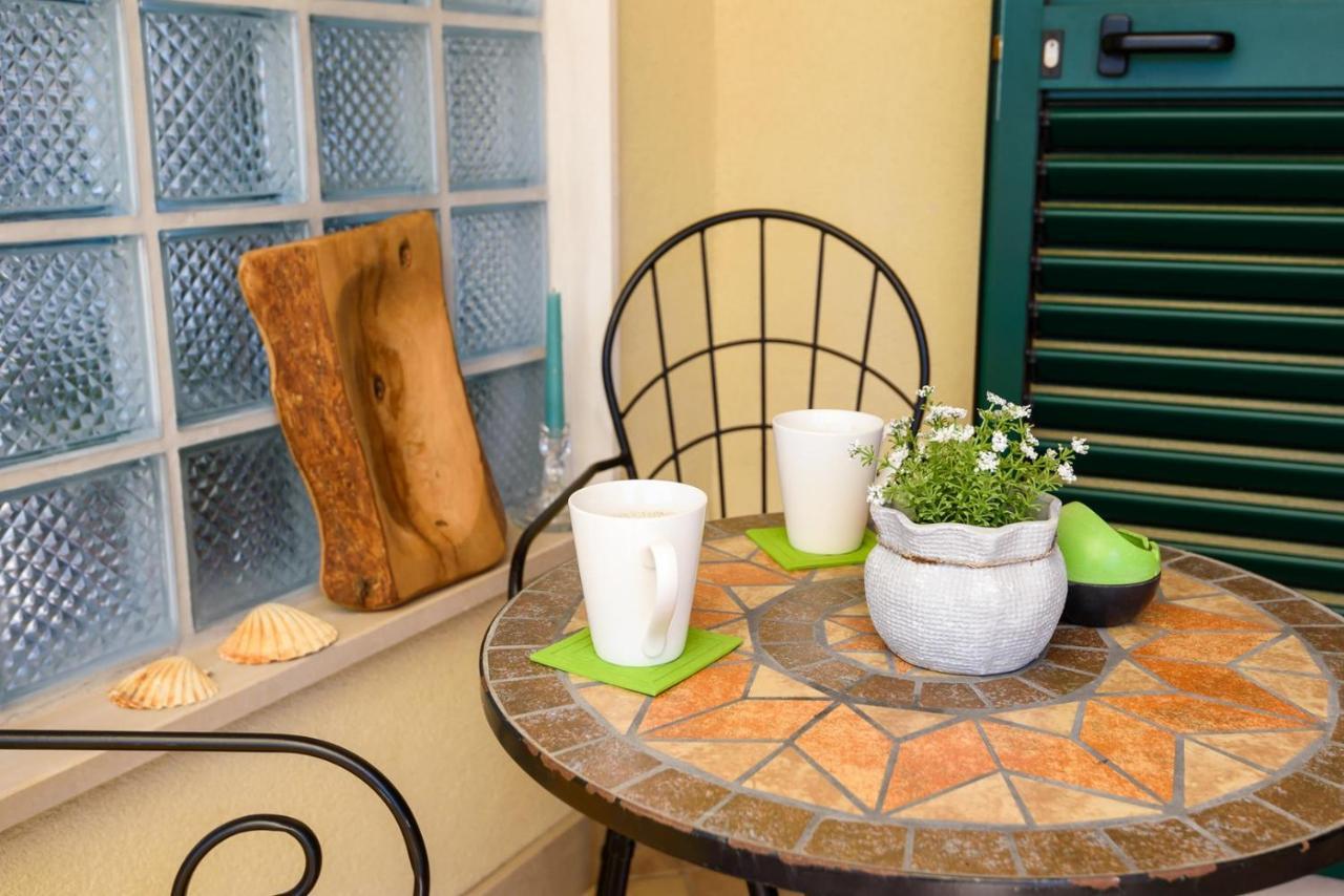 Apartment Jadranka With Sea View In Rogotin Exterior foto