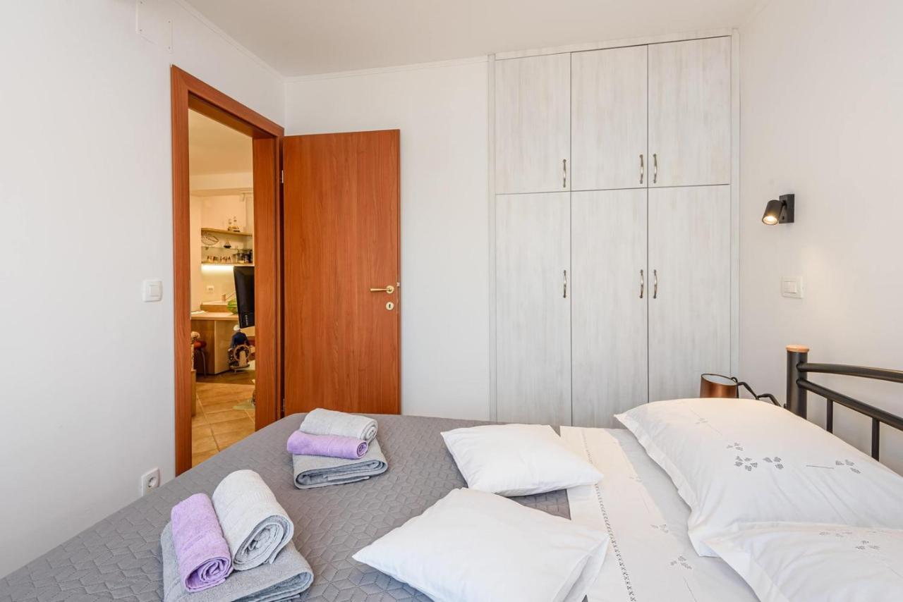 Apartment Jadranka With Sea View In Rogotin Exterior foto